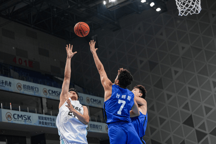 div, 广州男篮更