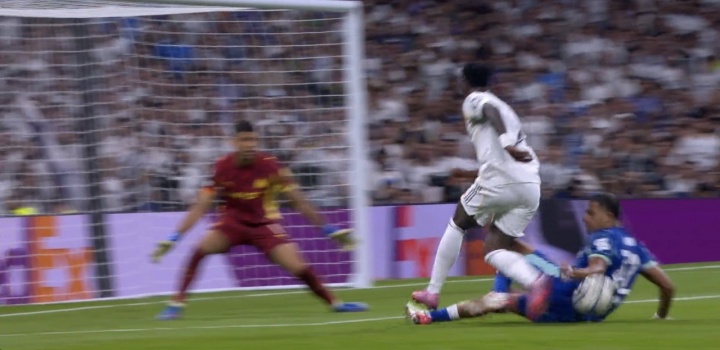 stron, 他并没有疯, 他正在试图 stron, 他并没有疯, 他正在试图