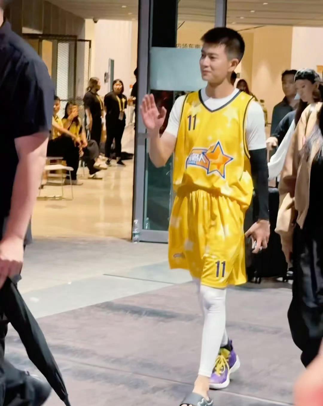 entit, 从开场燃炸